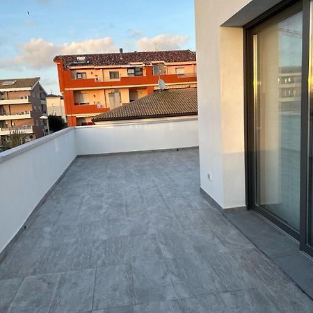 Family House Apartment Porto Torres Exterior photo