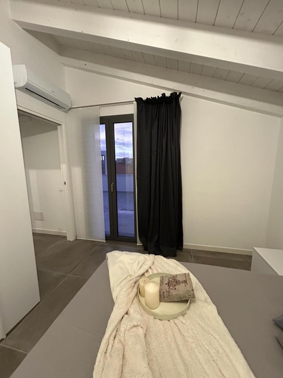 Family House Apartment Porto Torres Exterior photo
